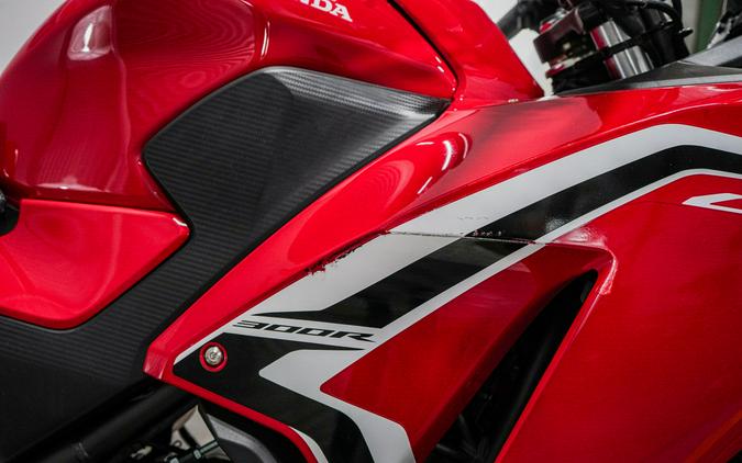2022 Honda CBR300R