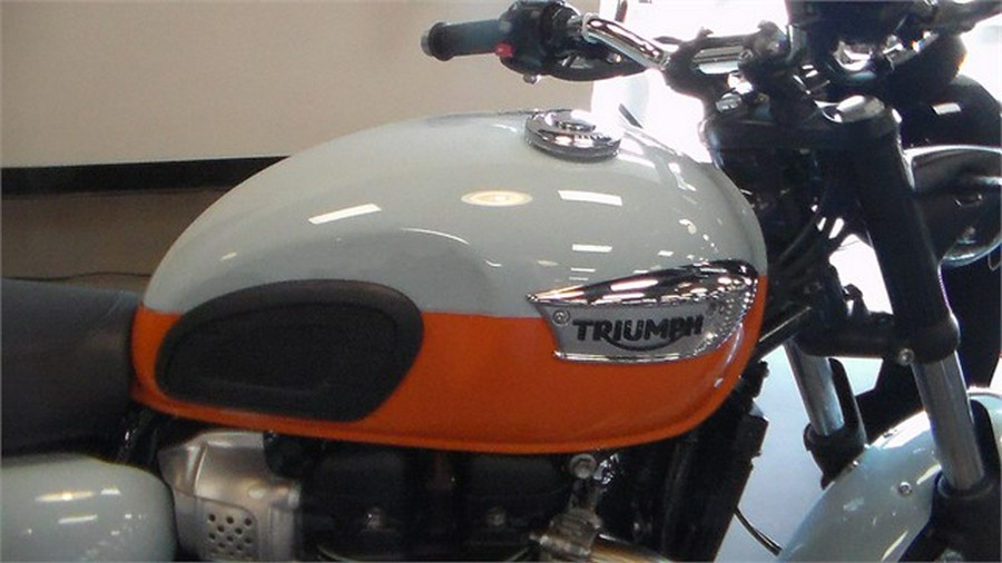 2023 Triumph Bonneville T100