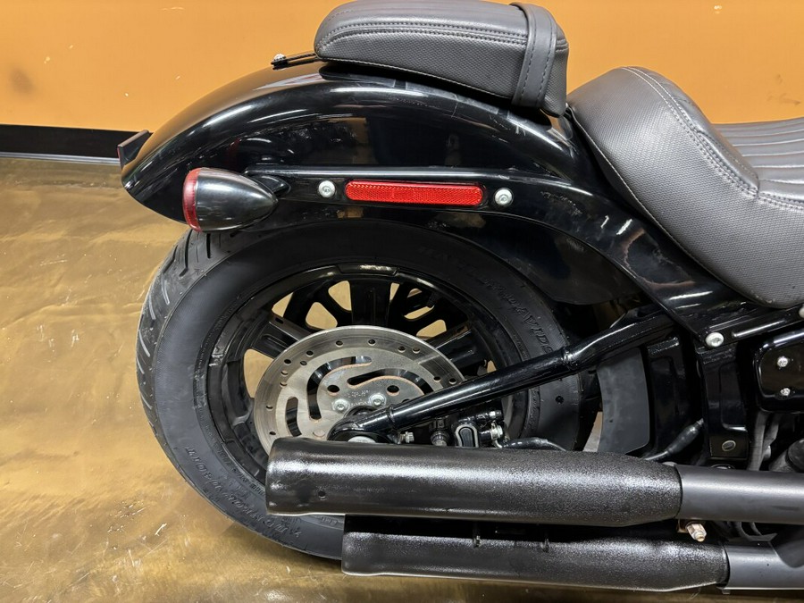 FXBBS 2022 Street Bob® 114