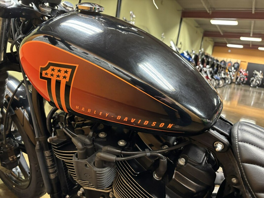 FXBBS 2022 Street Bob® 114