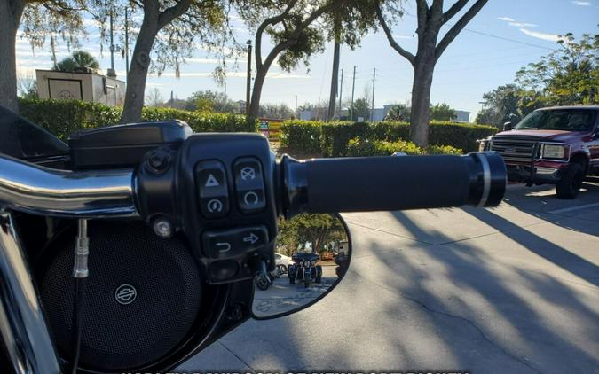 2021 Harley-Davidson® Street Glide® Special