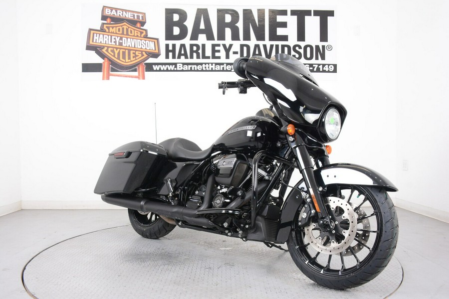 2018 Harley-Davidson FLHXS Street Glide Special