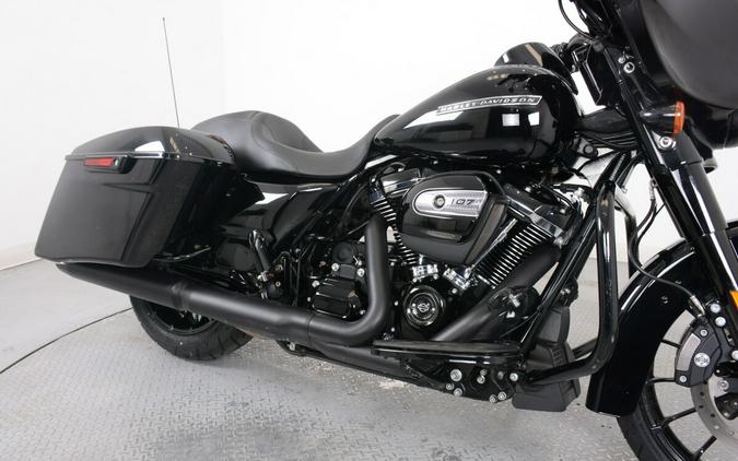 2018 Harley-Davidson FLHXS Street Glide Special