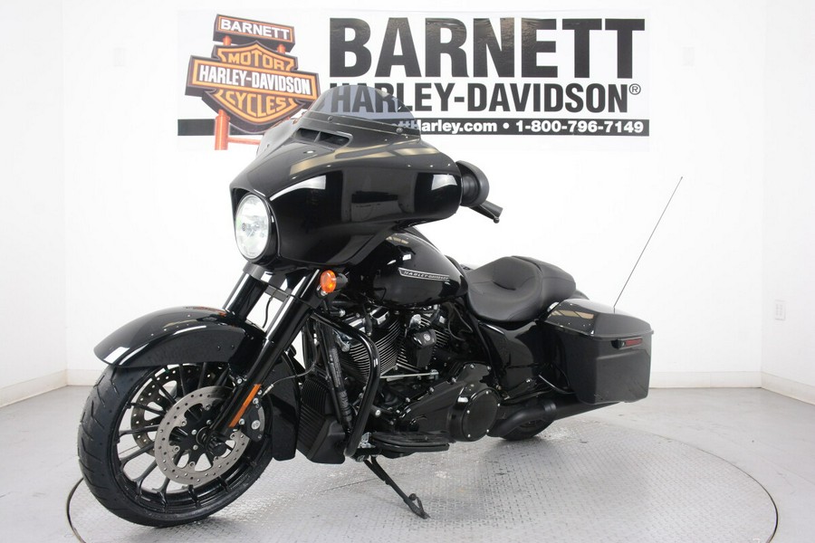 2018 Harley-Davidson FLHXS Street Glide Special