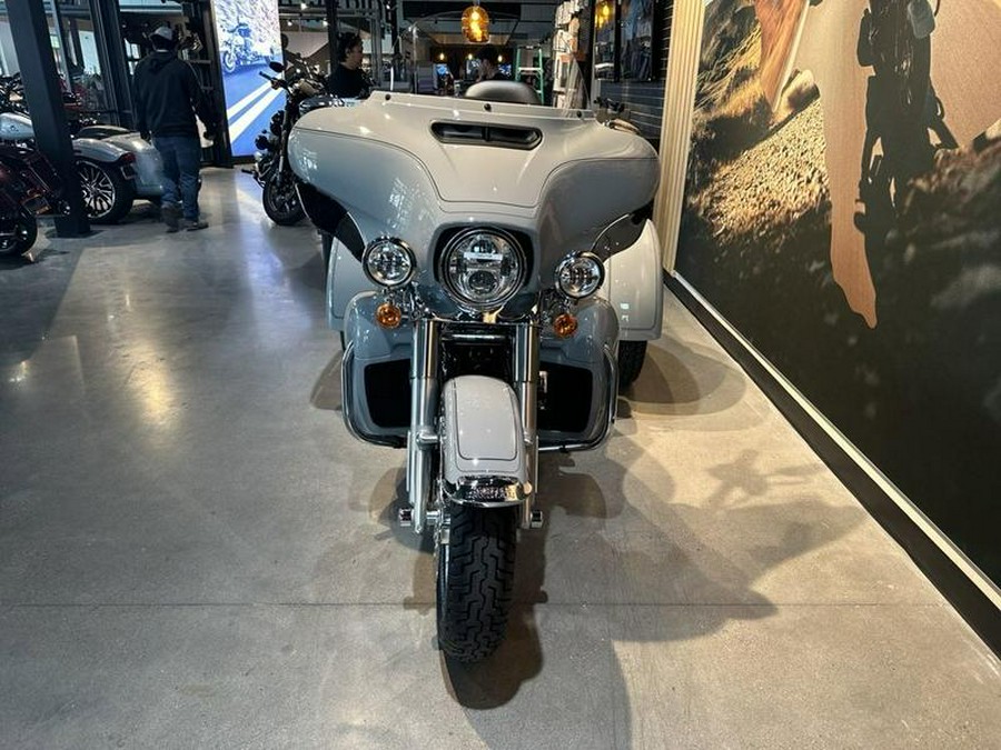 2024 Harley-Davidson® FLHTCUTG - Tri Glide® Ultra