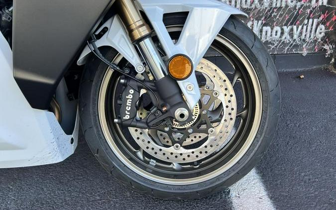 2026 Suzuki GSX-S1000GT+