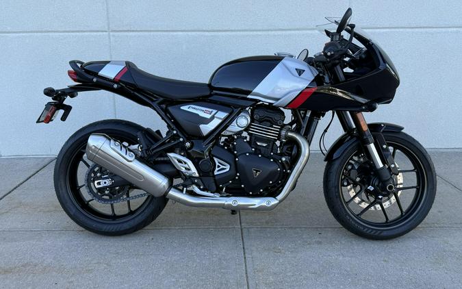 2026 Triumph Thruxton 400
