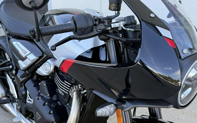 2026 Triumph Thruxton 400