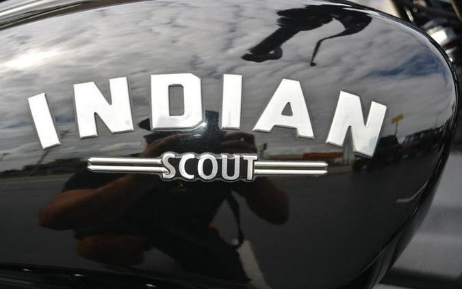 2025 Indian Motorcycle® Scout® Bobber Limited +Tech Black Smoke