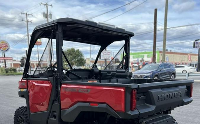 2026 Honda® Pioneer 1000 Deluxe