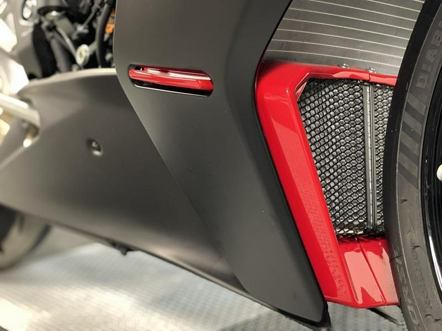 2023 MV Agusta Superveloce 800