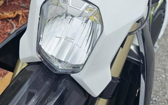 2026 Triumph TF 250-E Jet Black/Pure White 250-E