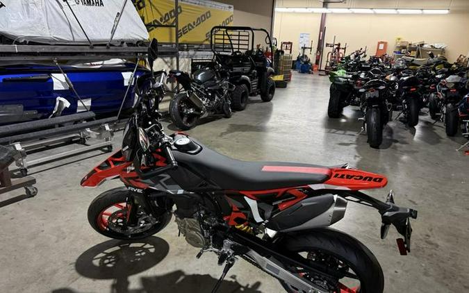 2026 Ducati Hypermotard 698 RVE