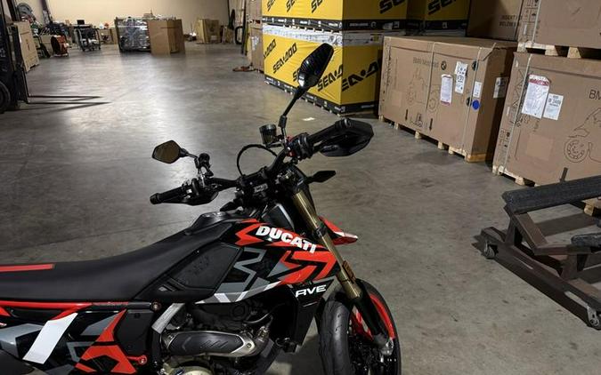 2026 Ducati Hypermotard 698 RVE