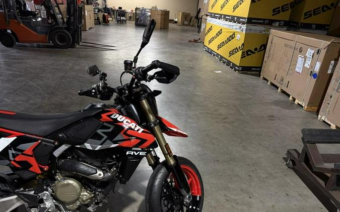 2026 Ducati Hypermotard 698 RVE