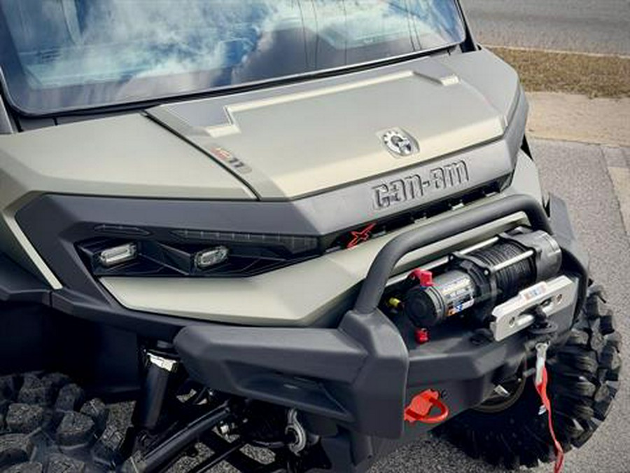 2026 Can-Am Defender MAX X MR HD11 With Half-Doors