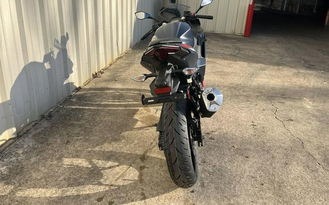 2026 Kawasaki Ninja 500 ABS Metallic Matte Twilight Blue