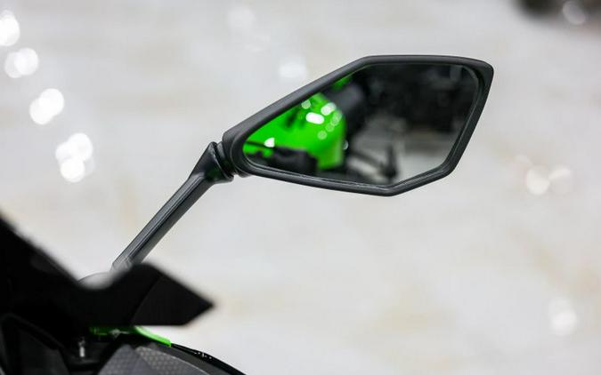 2022 Kawasaki ZX636NHFAN Ninja ZX-6R KRT Edition