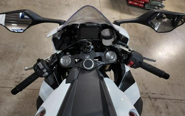 2027 Honda CBR1000RR Base