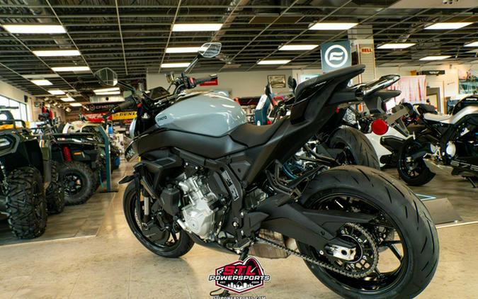 2026 CFMOTO 675NK - TUNDRA GRAY