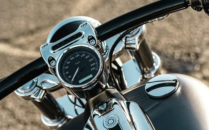 2017 Harley-Davidson Breakout®