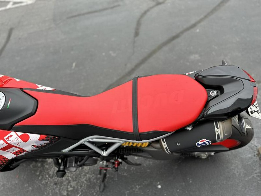 2022 Ducati Hypermotard 950 RVE Graffiti