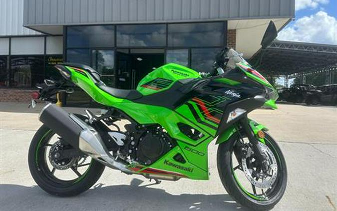 2024 Kawasaki Ninja 500 KRT Edition