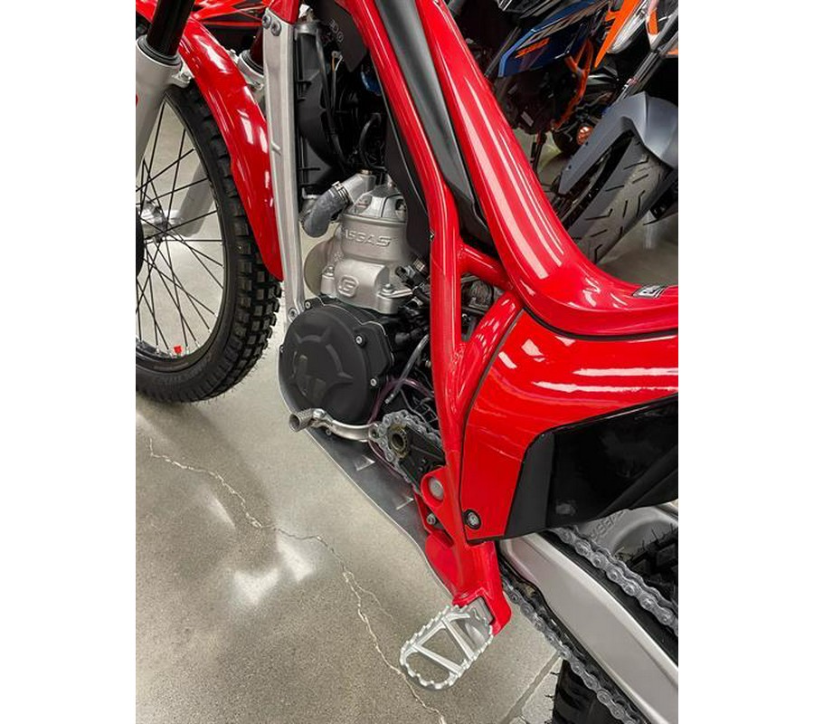 2025 GASGAS TXT Racing 300