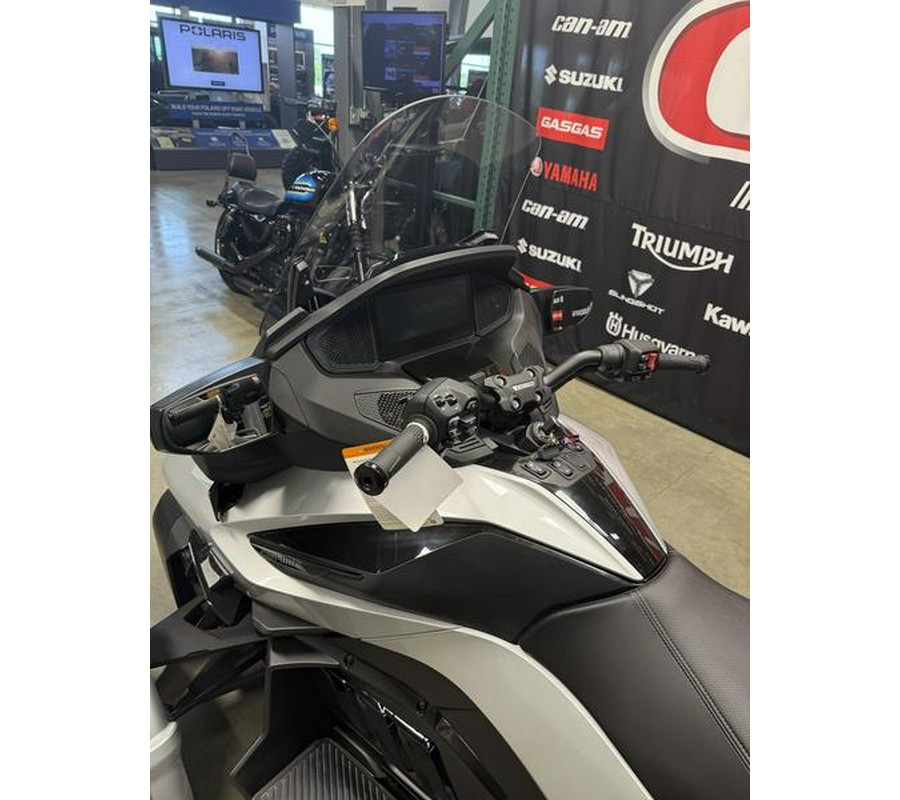 2025 Can-Am® SPYDER RT LIMITED (SE6)