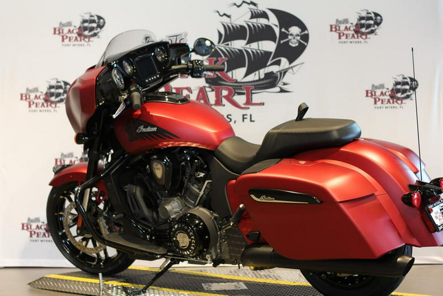 2025 Indian Motorcycle® CHIEFTAIN POWERPLUS DARK HORSE