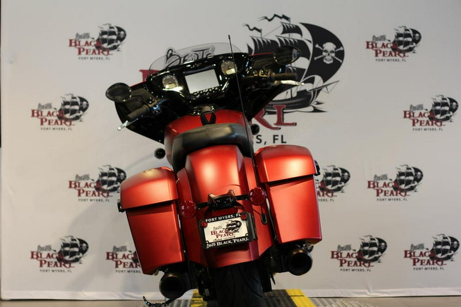 2025 Indian Motorcycle® CHIEFTAIN POWERPLUS DARK HORSE