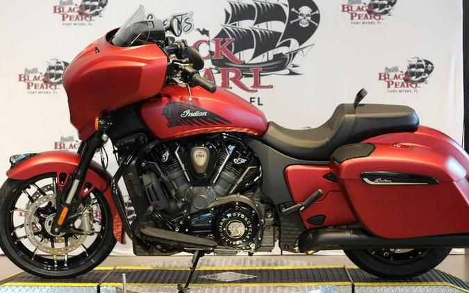 2025 Indian Motorcycle® CHIEFTAIN POWERPLUS DARK HORSE