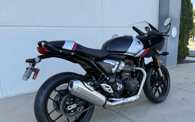 2026 Triumph Thruxton 400
