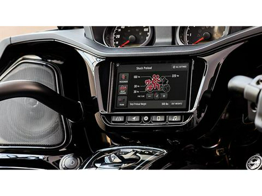 2024 Indian Motorcycle Pursuit® Dark Horse® with PowerBand Audio Package