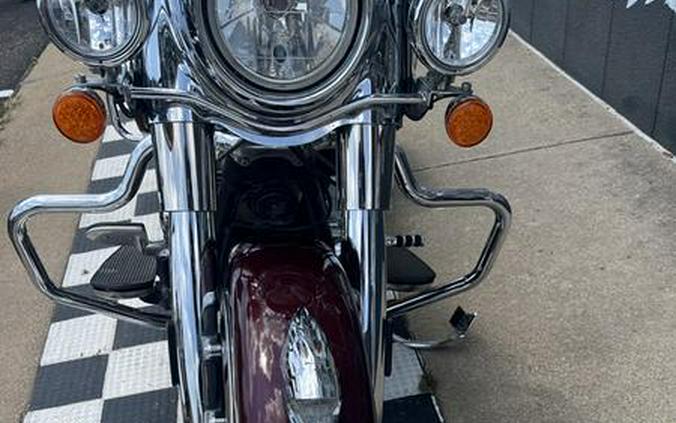 2021 Indian Motorcycle® Springfield® Maroon Metallic/Crimson Metallic