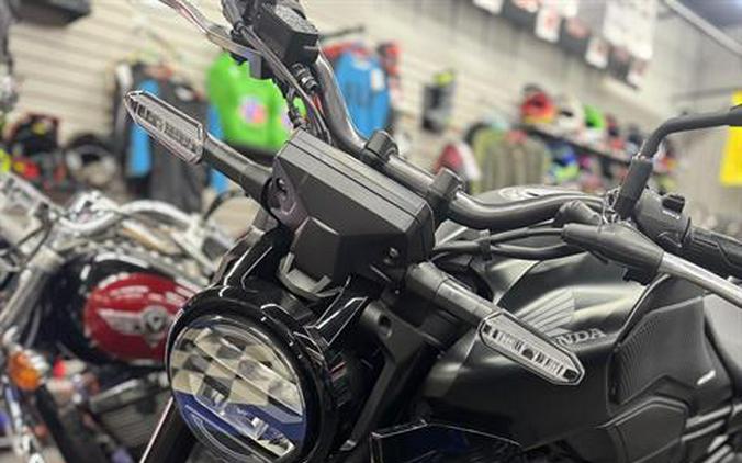 2025 Honda CB300R ABS