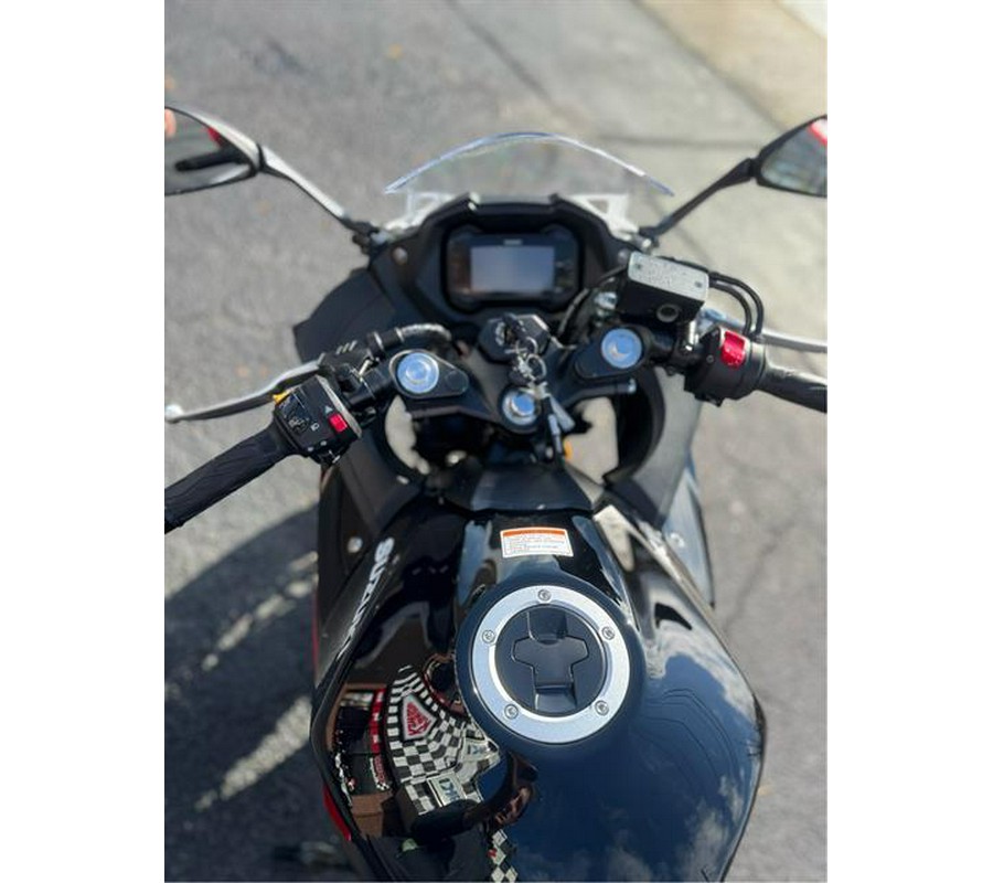 2025 Honda CB300R ABS