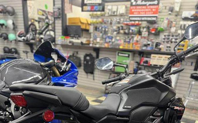 2025 Honda CB300R ABS