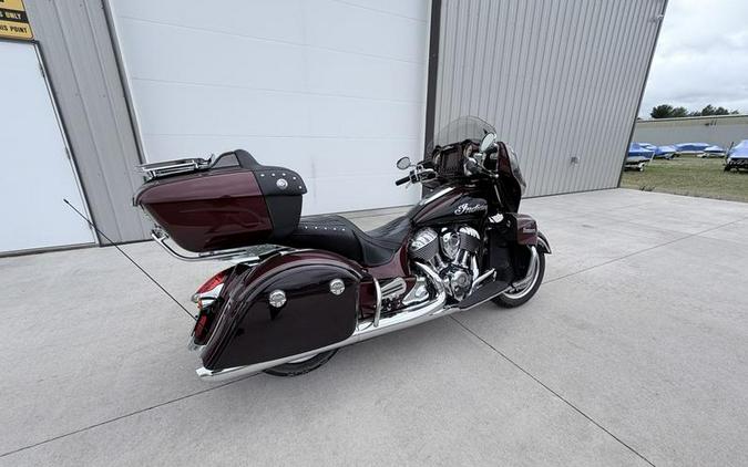 2021 Indian Motorcycle® Roadmaster® Maroon Metallic/Crimson Metallic