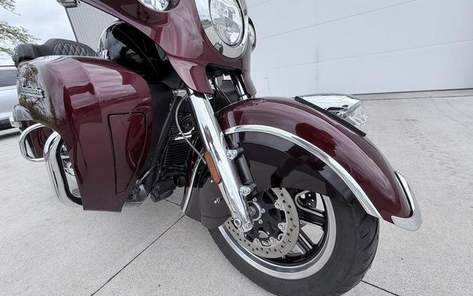 2021 Indian Motorcycle® Roadmaster® Maroon Metallic/Crimson Metallic