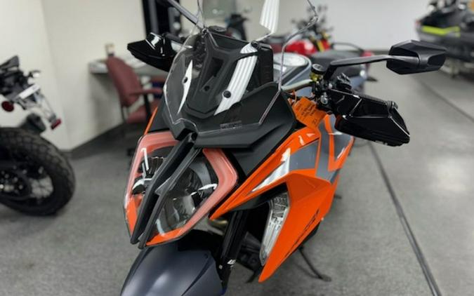 2024 KTM 1290 Super Duke GT