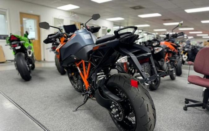 2024 KTM 1290 Super Duke GT