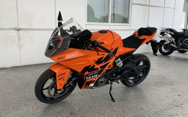 2023 KTM RC390 GP