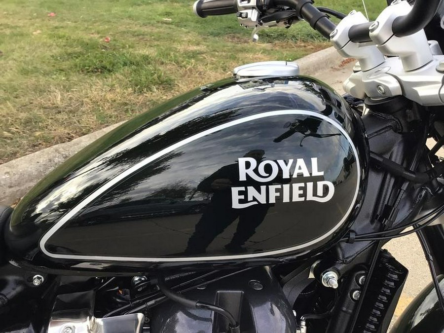 2024 Royal Enfield Super Meteor 650 Astral Black