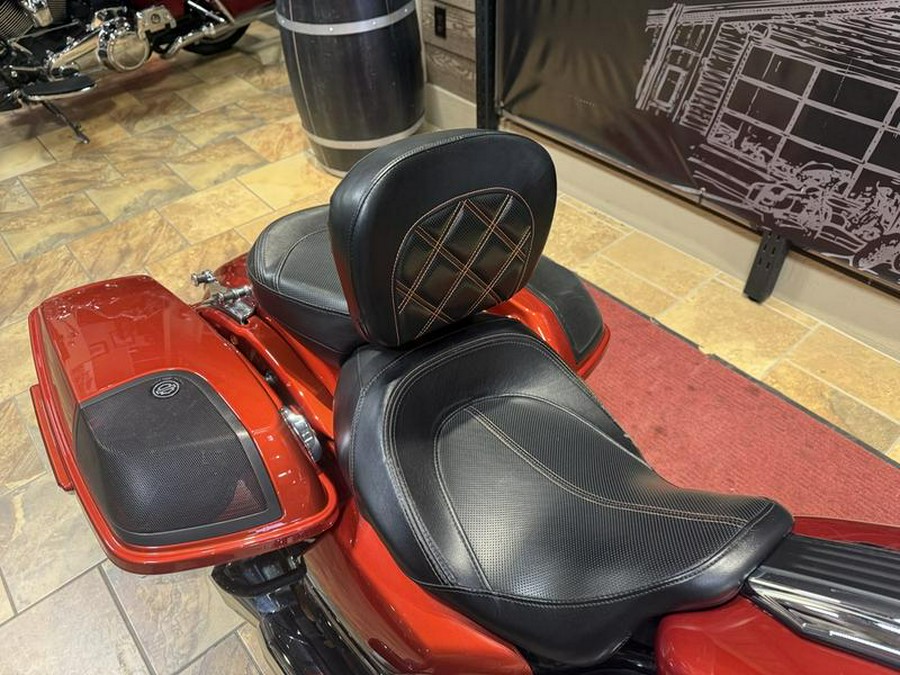 2018 Harley-Davidson® FLTRXSE - CVO™ Road Glide®