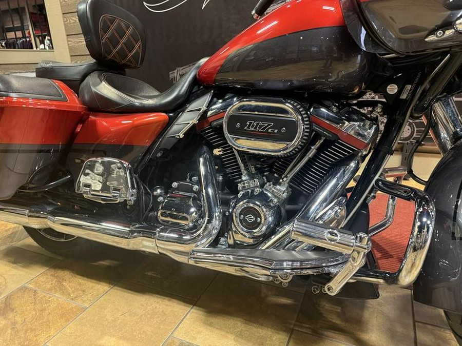 2018 Harley-Davidson® FLTRXSE - CVO™ Road Glide®