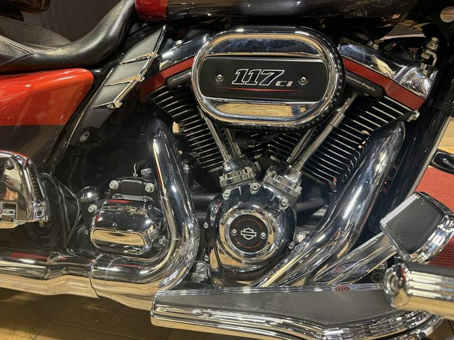 2018 Harley-Davidson® FLTRXSE - CVO™ Road Glide®