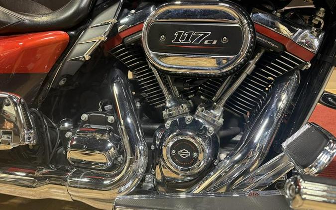 2018 Harley-Davidson® FLTRXSE - CVO™ Road Glide®