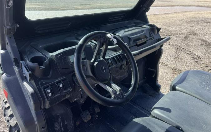 2022 Can-Am Defender HD9