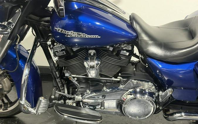 2017 Harley-Davidson Street Glide FLHX